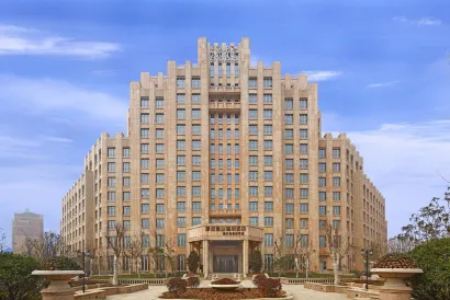 Four Points by Sheraton Luohe