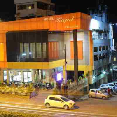 Hotel Rajat Executive Hotel Exterior
