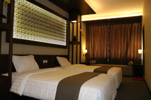 Tanjung Plaza Hotel