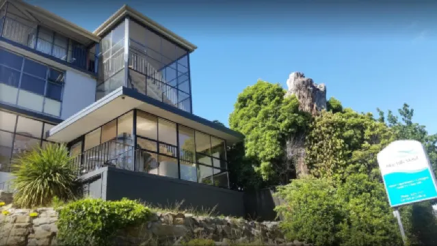 Blue Hills Motel Отели рядом с достопримечательностью «Hobart Convict Penitentiary»