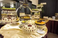 Ramada by Wyndham Iasi City Centre - breakfast