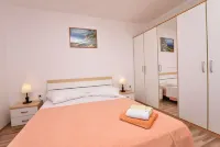 Apartments Brico - Beach
