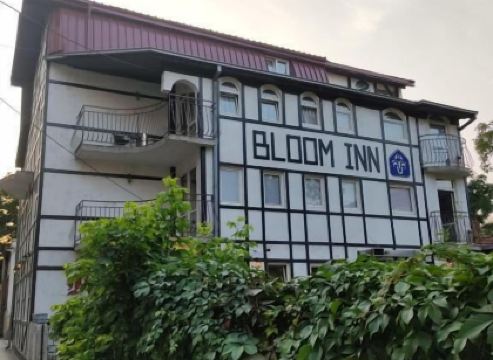 Bloom Inn