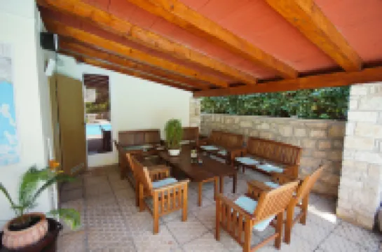 Apartments and Rooms Degra