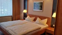 Hotel-Garni Herzog Các khách sạn ở Saterland