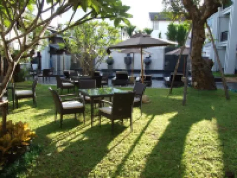 De Lanna Hotel Hotels near Old City
