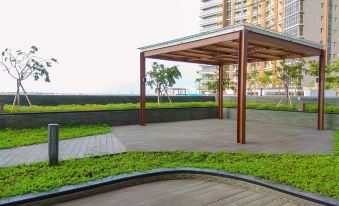 New Furnished 1Br Apartment at Gold Coast Near Pik