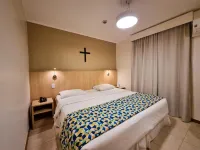 Hotel Rainha Dos Apóstolos - 3 Sao
