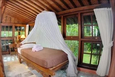 Hills Joglo Villa Các khách sạn gần Puncak Gunung Cilik