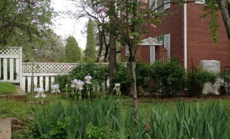 Beland Manor Inn - Housity