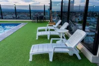 Hotel Real Plaza Aguascalientes - ที่มีสระว่ายน้ำ