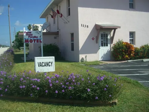 Ocean Front Paradise Resort - Wifi
