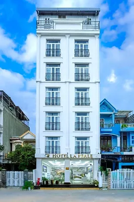 Hotel la Perle Các khách sạn gần Tòa tổng giám mục Huế