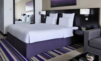 Pullman Dubai Creek City Centre