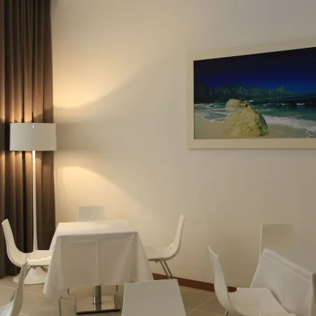 Fly Hotel