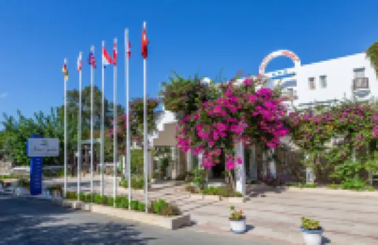 เนเจอร์ การ์เดน โฮเทล