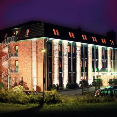 ITM Entrée Glinde Restaurant & Tagungshotel Отели рядом с достопримечательностью «Планерный порт»