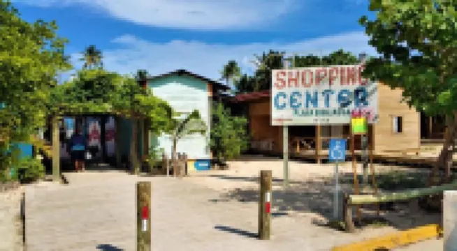 彭塔卡納七海灘酒店