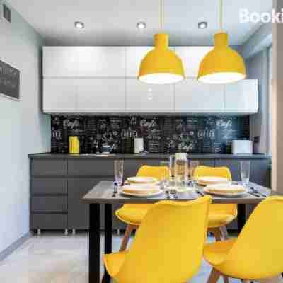 Apartments Osiedle Piastowskie by Renters Dining/Meeting Rooms