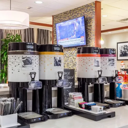 Hampton Inn & Suites Knoxville-Downtown