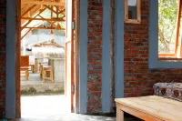 Pondok Cowet Batu Karas Hotels in Cijulang