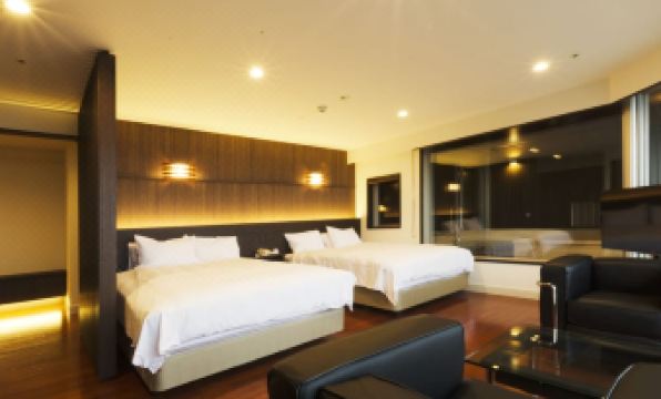 2. 호텔 산스이칸..