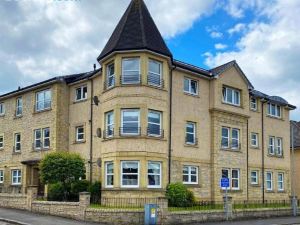 New Super 2 Bedroom Flat in Falkirk