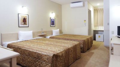 スタンダードルーム(クイーンベッド2台)(禁煙) ファミリーロッジ旅籠屋・神栖店の写真