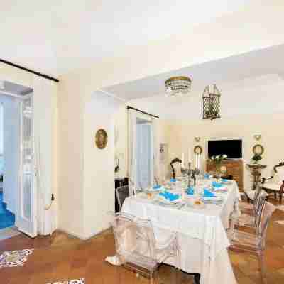 Blue Sea Villa Positano Dining/Meeting Rooms