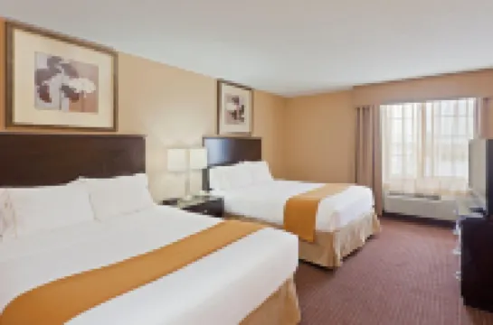 Holiday Inn Express & Suites ASHTABULA-GENEVA by IHG