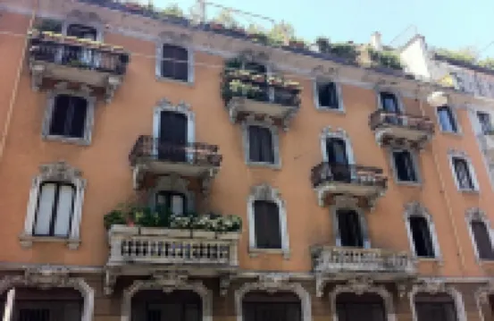 بانيزا Hotels near ماريا ديليه غراتسيه ميلانو