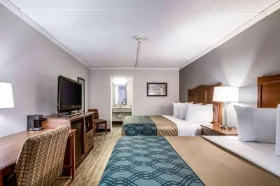 Travelodge by Wyndham Canton/Livonia Area, MI Hotels in Canton