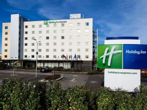 Holiday Inn Express 里斯本 - OEIRAS的