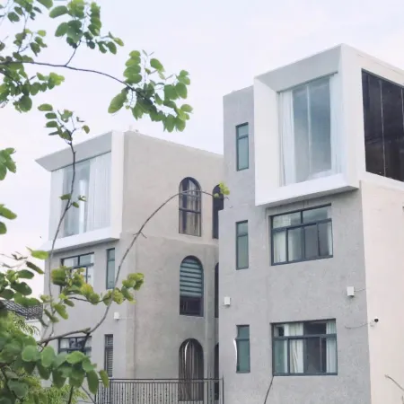 This International Research Space B&B (Kaiping Branch)