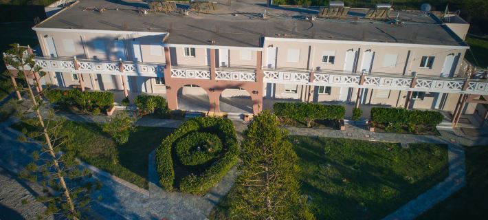 Odos Oneiron Tavronitis Bay Hotels in Kolimvari