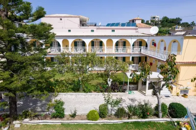 Domus Alta Hotels in Planos