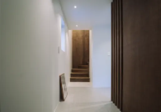 安達爾平崗旅館 丹陽郡酒店