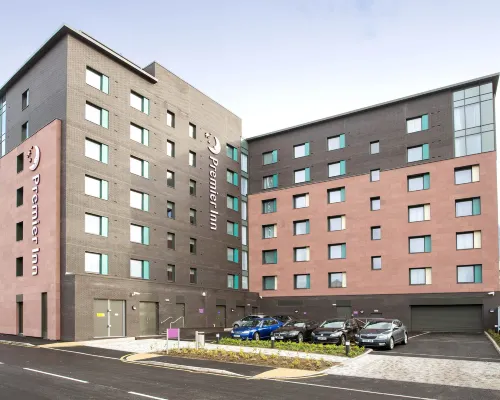 Premier Inn Manchester City Centre West Hotel Hotels near Spinningfields