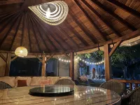 Domaine de Pipangaille Hotels in Chanas