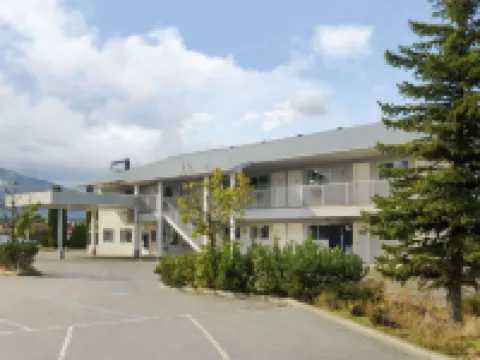 Travelodge by Wyndham Salmon Arm Hotels in Salmon Arm
