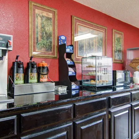 Econo Lodge Pine Bluff