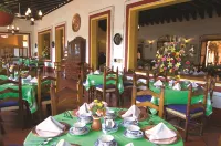 Best Western Plus Posada de Don Vasco - breakfast