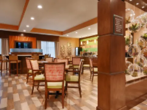 Best Western Plus Flatonia Inn Hotels in Flatonia
