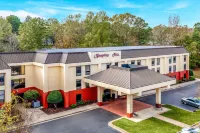 Hampton Inn Sanford Hotels near Walgreens