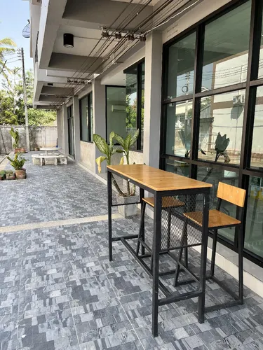 รูปภาพของไลฟ์ โฮเทล วัดร่องขุ่น