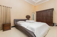 Boss Residence Serang Mitra RedDoorz Hotels in Kibin