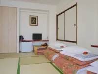 Business Hotel Tokiwa Hotel di Tsurumi Ward