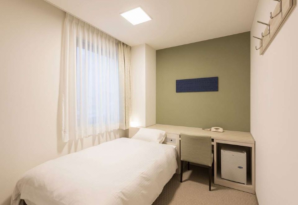 Ocean Palace HotelOver view