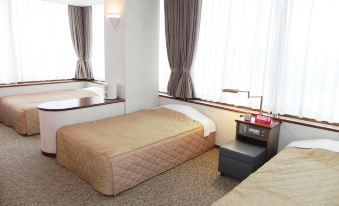 Shimabara Hakusan Hotel