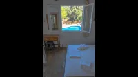 Apartment with Pool and Panorama View - Bungalows